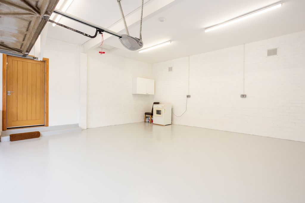 Additional image 29 of 2 bed maisonette for saleHazelrigg Avenue, Dumfries DG2