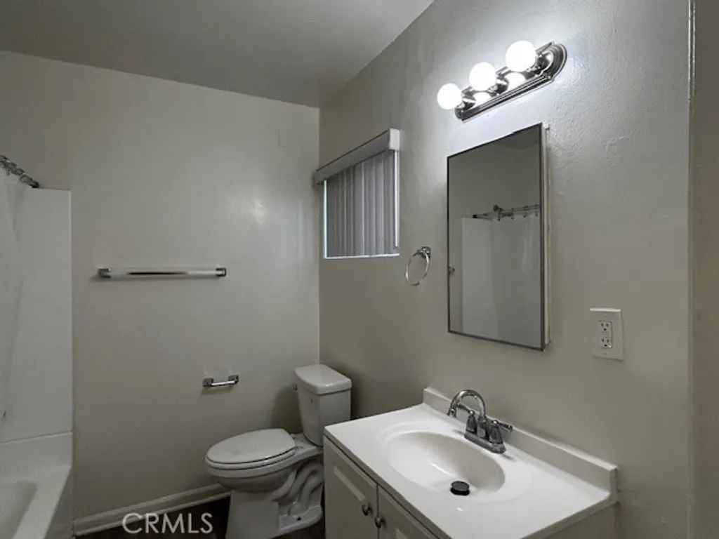 Additional image 18 of 12437 Harris Ave Unit C, Lynwood, CA 90262
