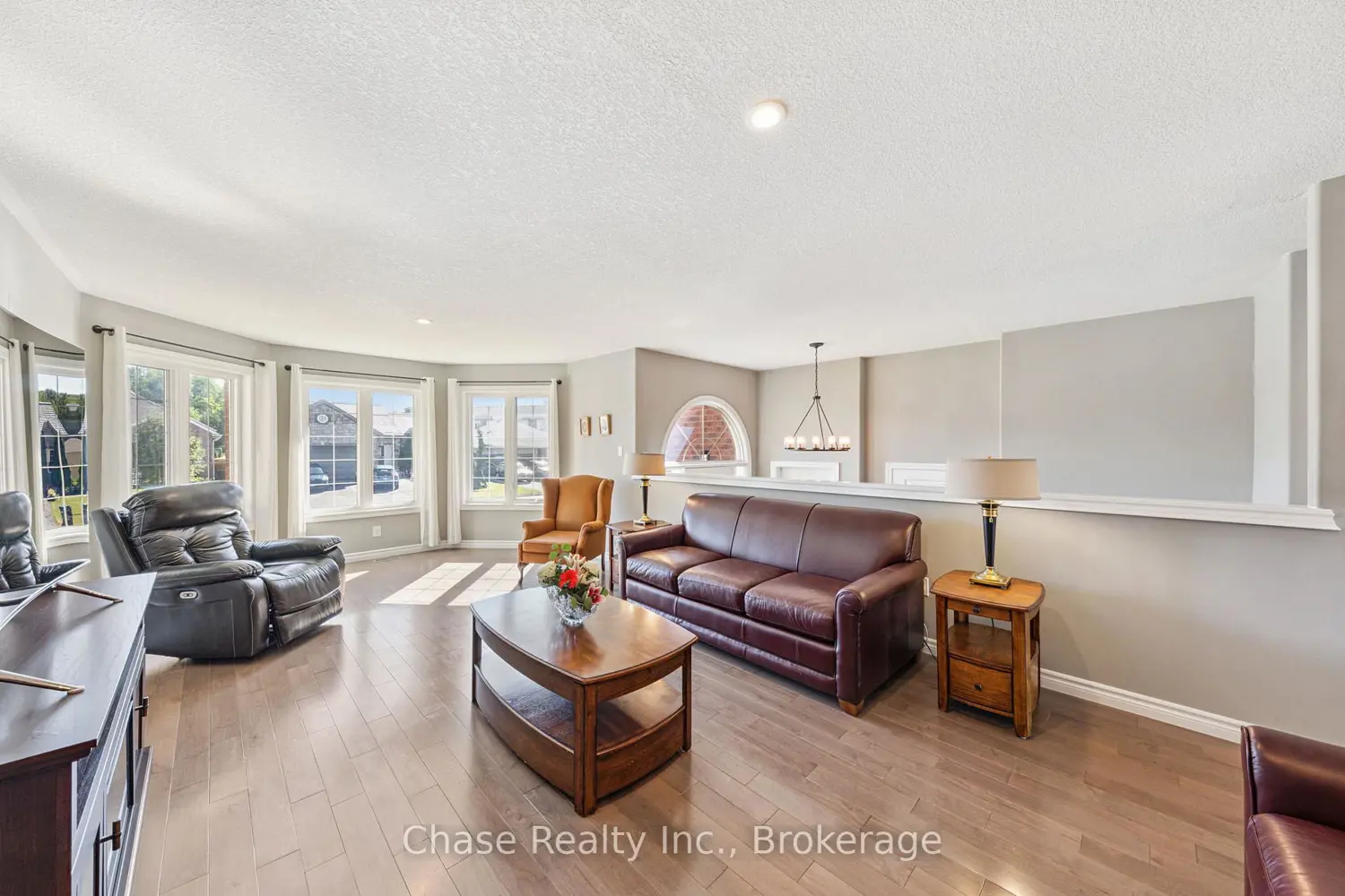 Additional image 3 of 18 St. Amant Road