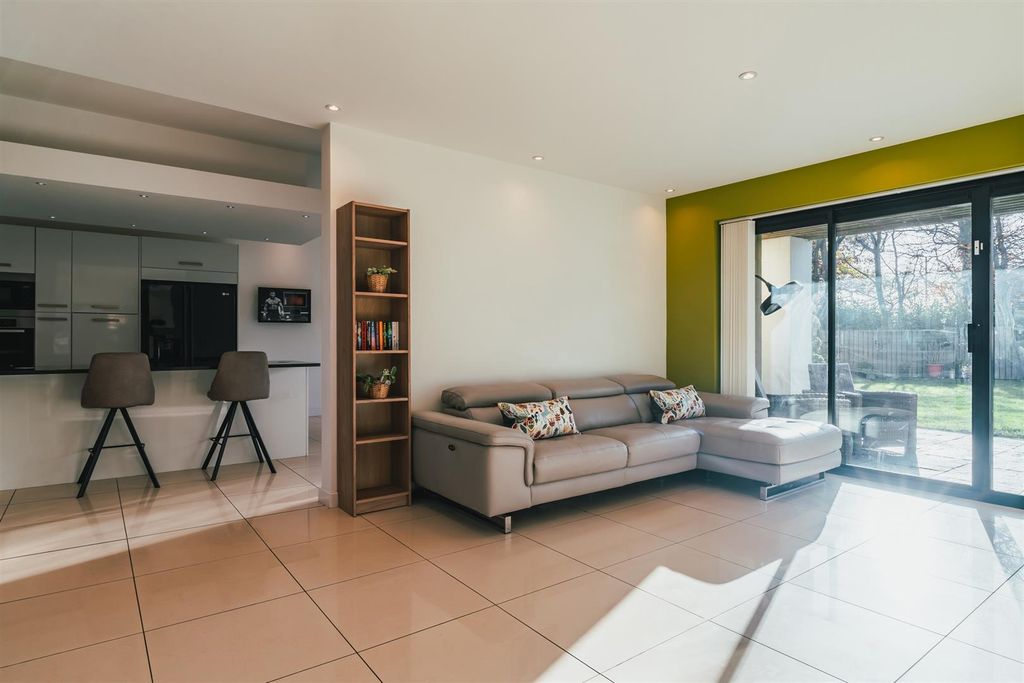 Additional image 7 of 6 bed detached house for saleDore Road, Dore, Sheffield S17
