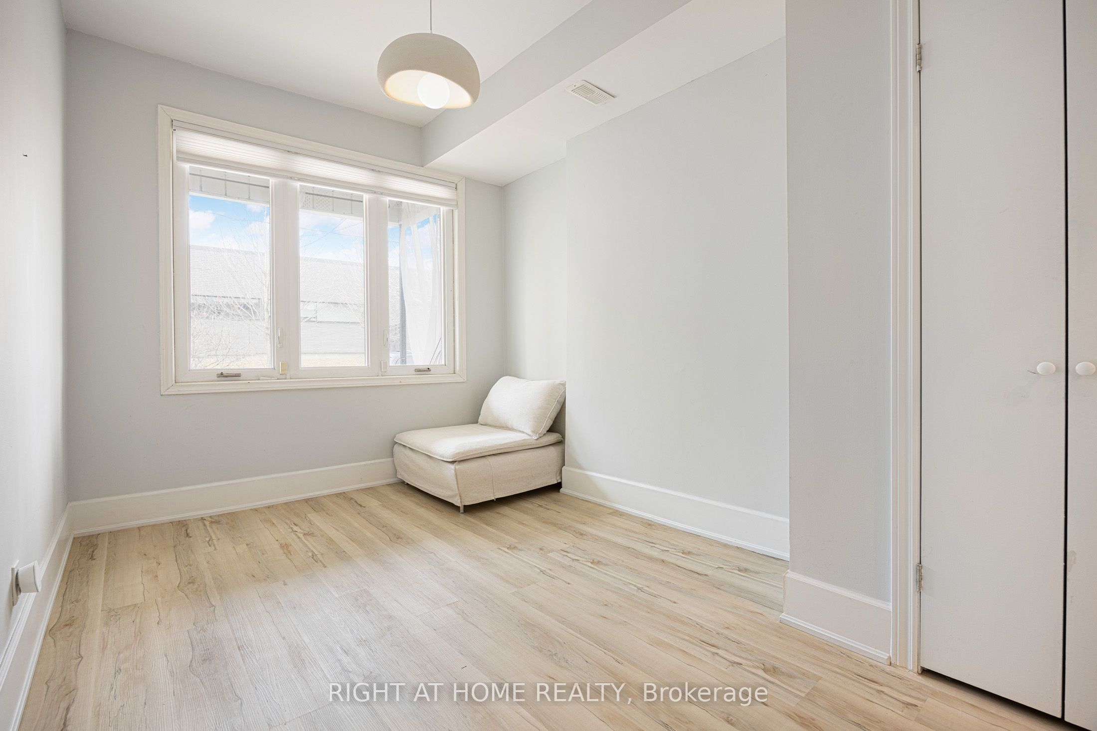 Additional image 6 of Main Floor-281 Osler Street, Toronto, ON, M6N 2Z3