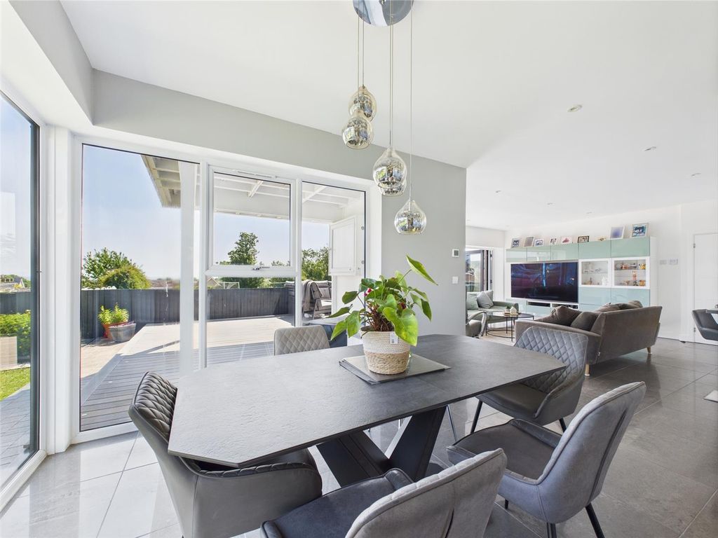 Additional image 5 of 4 bed detached house for saleArosfa Avenue, Porthcawl CF36