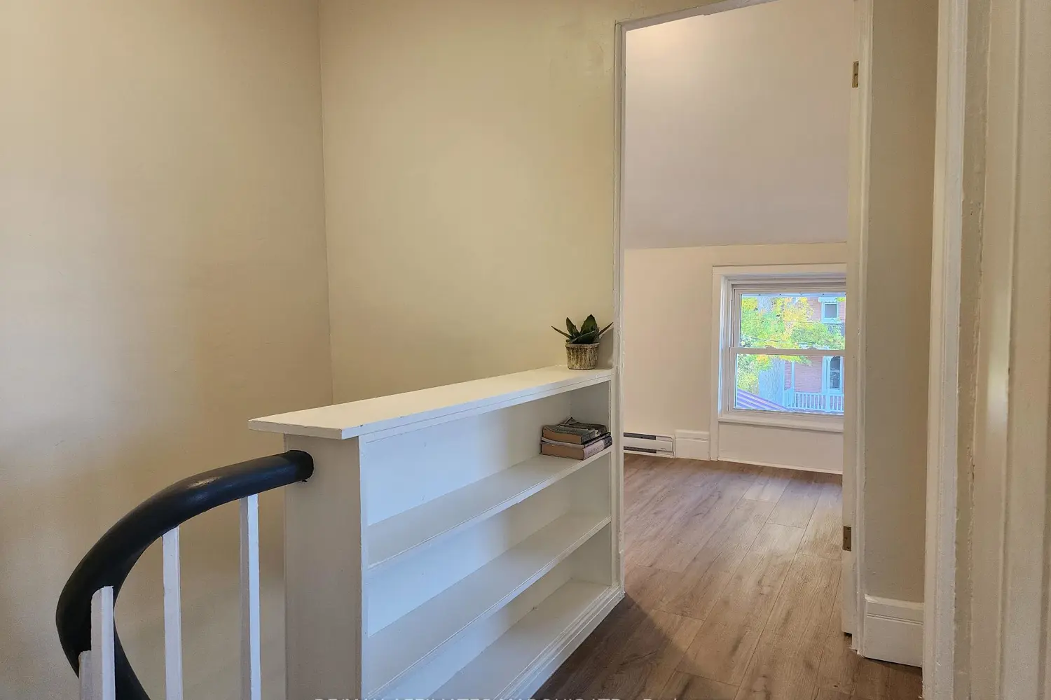 Additional image 9 of 12 Oak Street