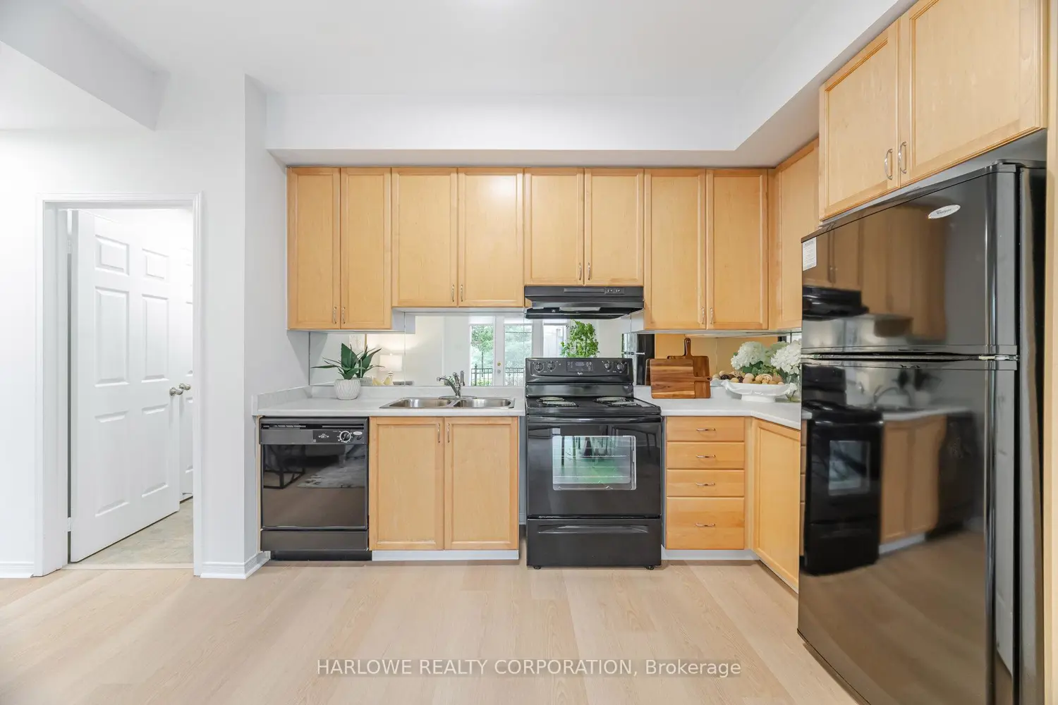 Additional image 5 of 60 Fairwood Circle 11