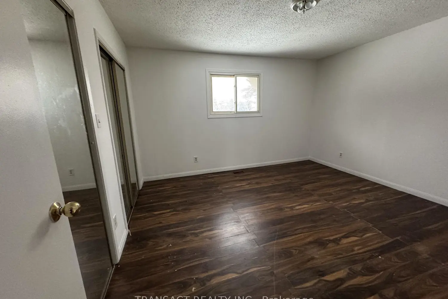 Additional image 8 of 44 Roth Street