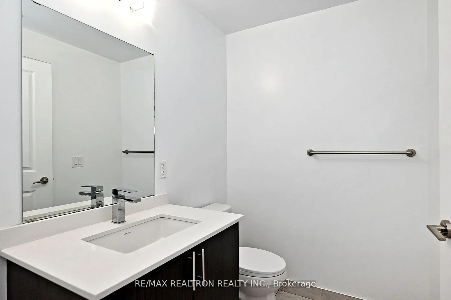 Additional image 15 of 7900 Bathurst Street 1122