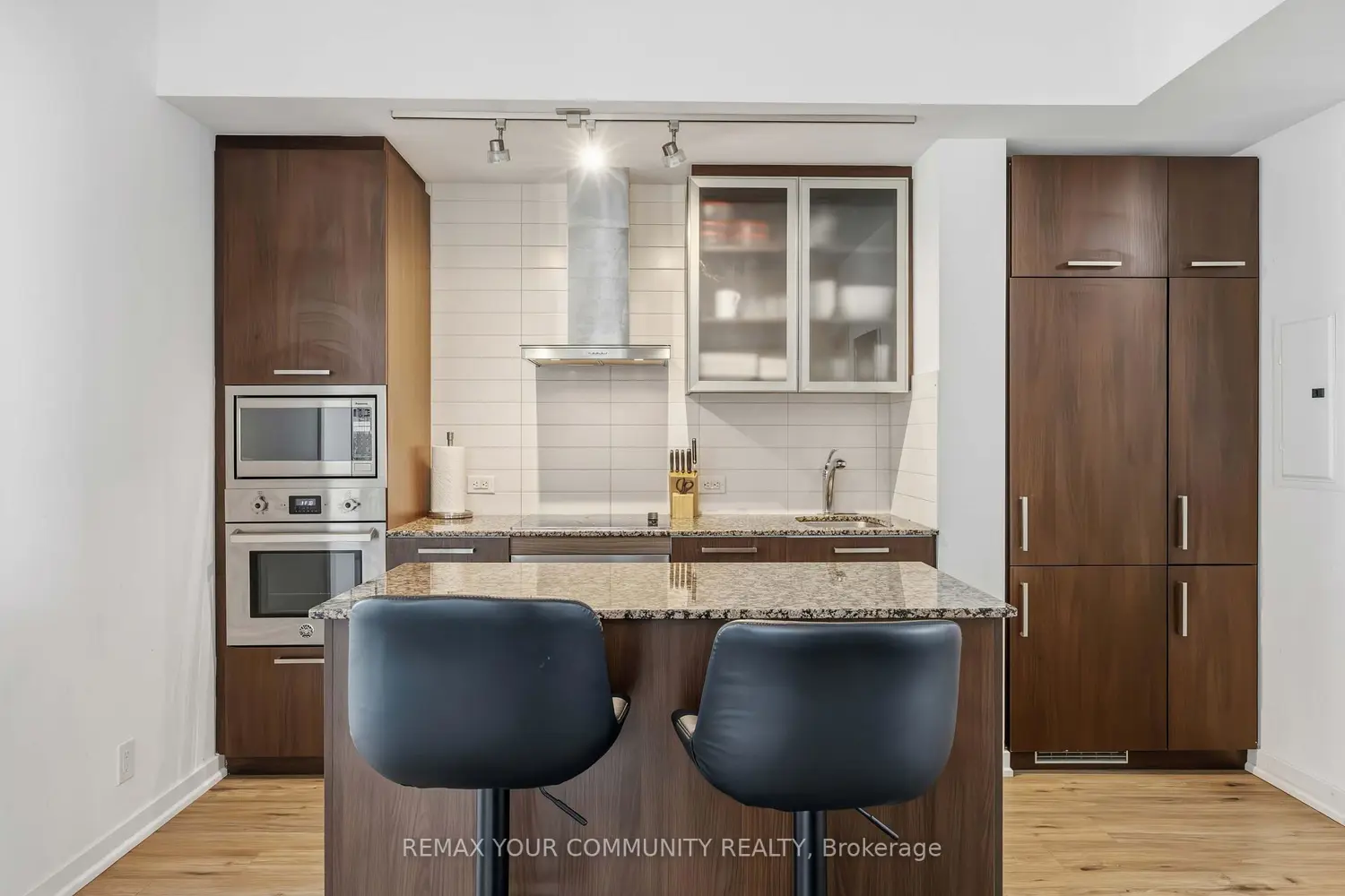 Additional image 7 of 14 York Street 2302