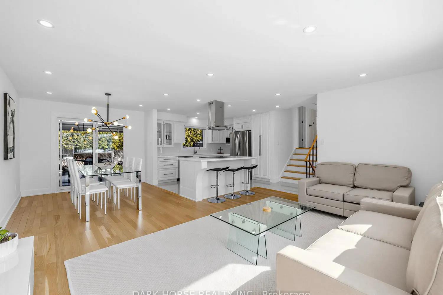 Additional image 8 of 3620 Nadine Crescent