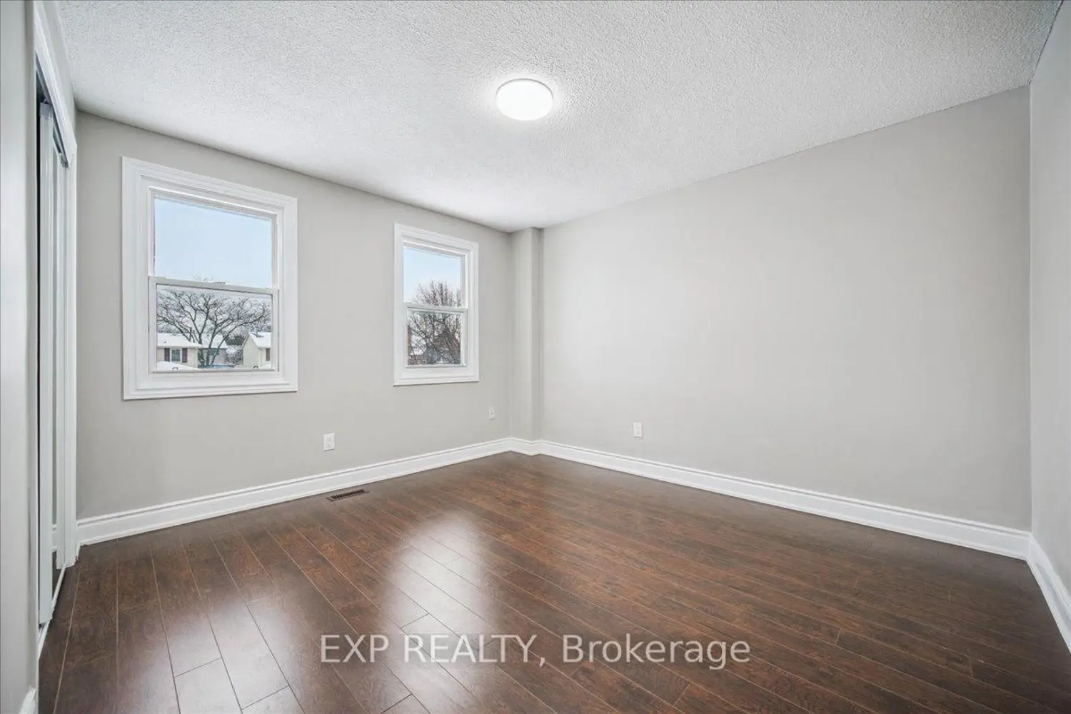 Additional image 11 of 44 Newcastle Crescent