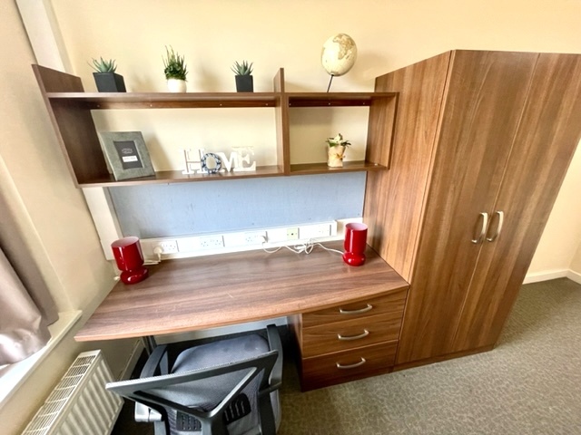 Additional image 5 of Room in a Shared Flat, Bridge Road, B8, N1 7GU