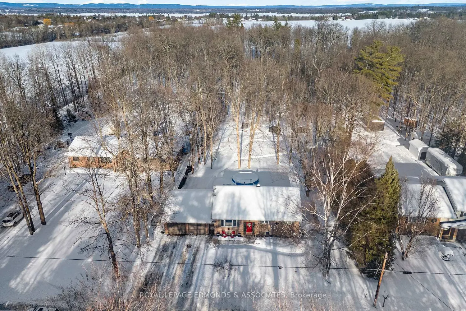 1486 Wilson Road photo 2