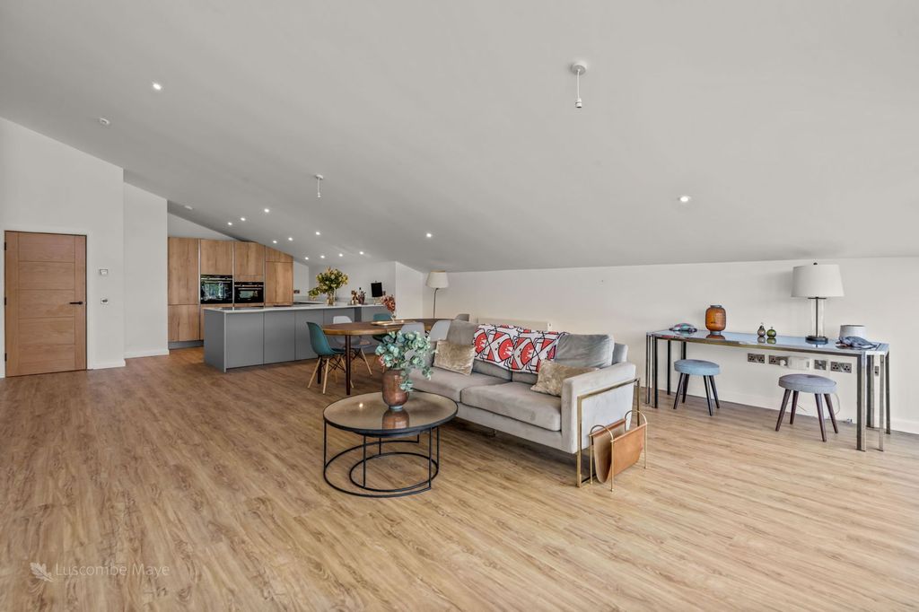 Additional image 5 of 3 bed flat for saleIsland Street, Salcombe TQ8