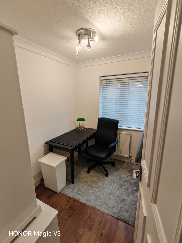 Additional image 11 of 3 Bed Semi-Detached House, Bray Crescent, SE16, N1 7GU