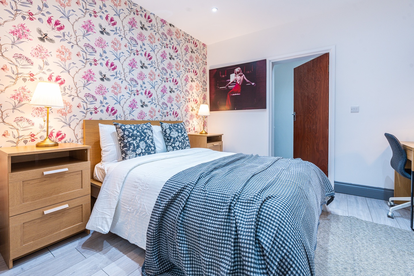 Additional image 21 of 3 Bed Flat, North End Road, W14, N1 7GU