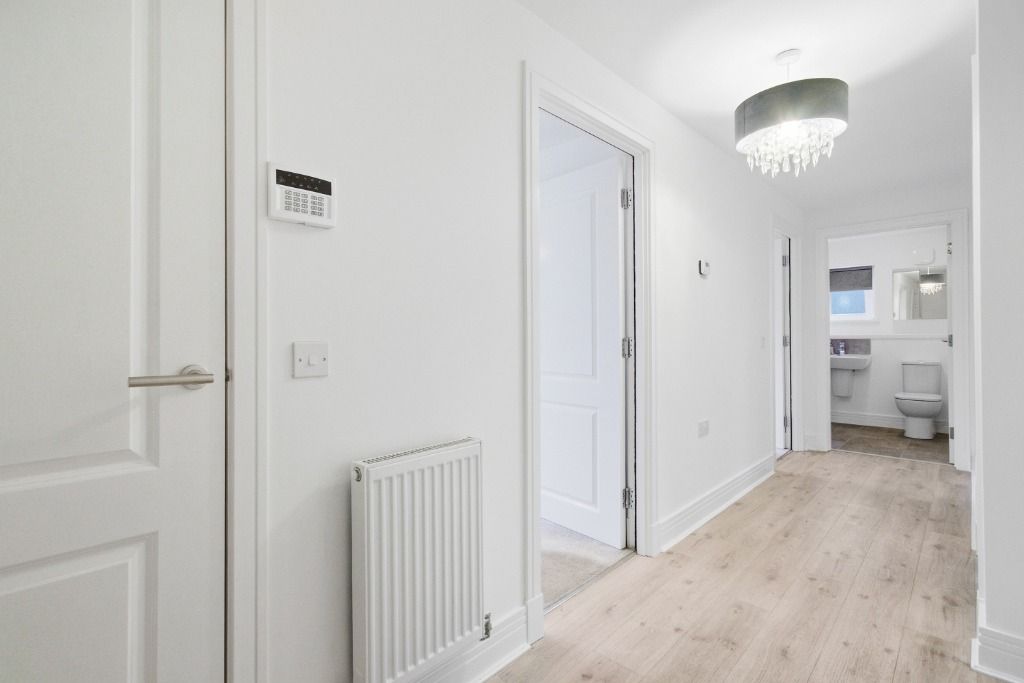 Additional image 15 of 2 bed flat for saleCastlegate Avenue, Dumbarton, West Dunbartonshire G82