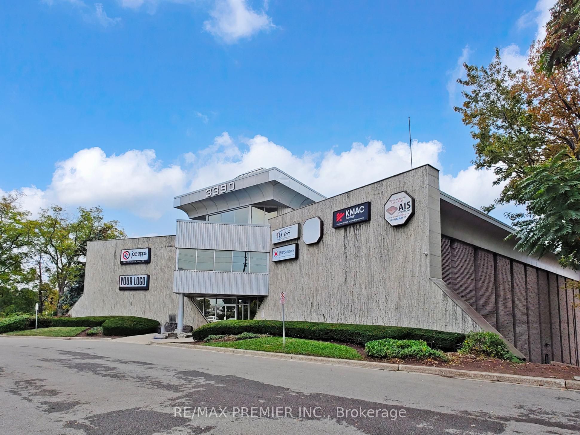 Additional image 2 of 302-08-3390 South Service Road, Burlington, ON, L7N 3J5