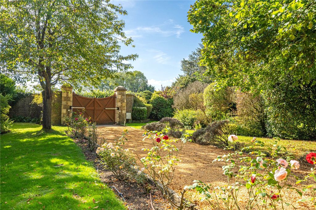 Additional image 17 of 6 bed detached house for saleLanhill, Wiltshire SN14