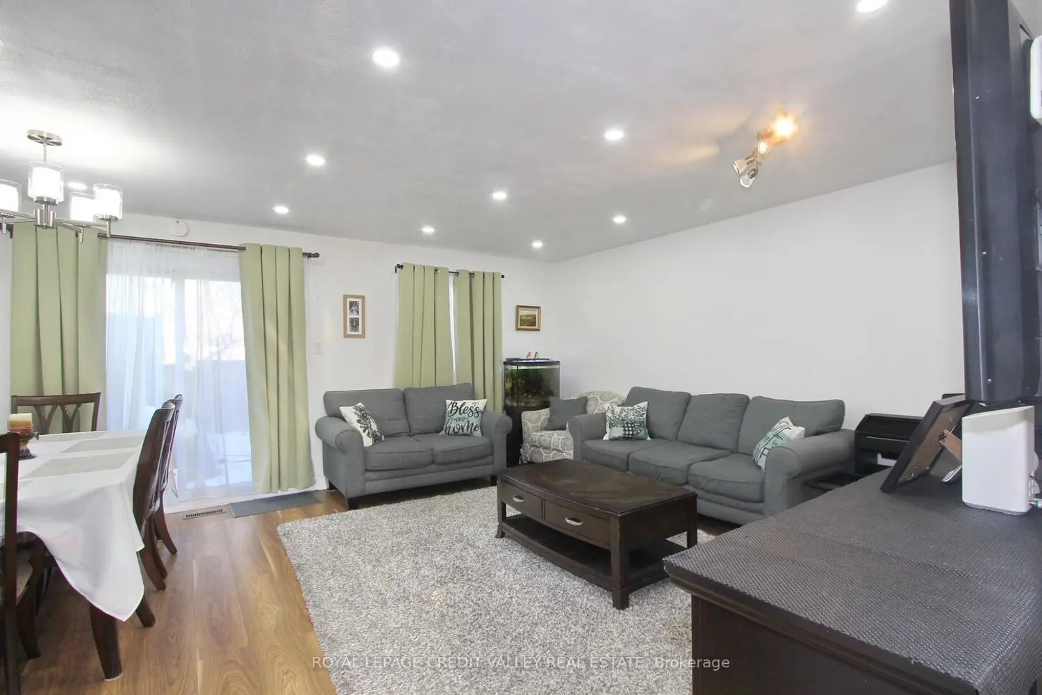 Additional image 7 of 45 Hansen Road 36