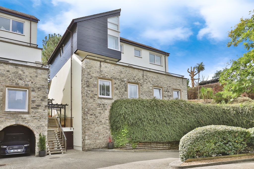 Additional image 24 of 3 bed maisonette for saleSeacombe Road, Poole BH13