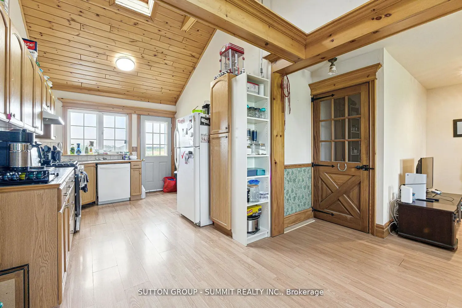 Additional image 12 of 8555 Heritage Road