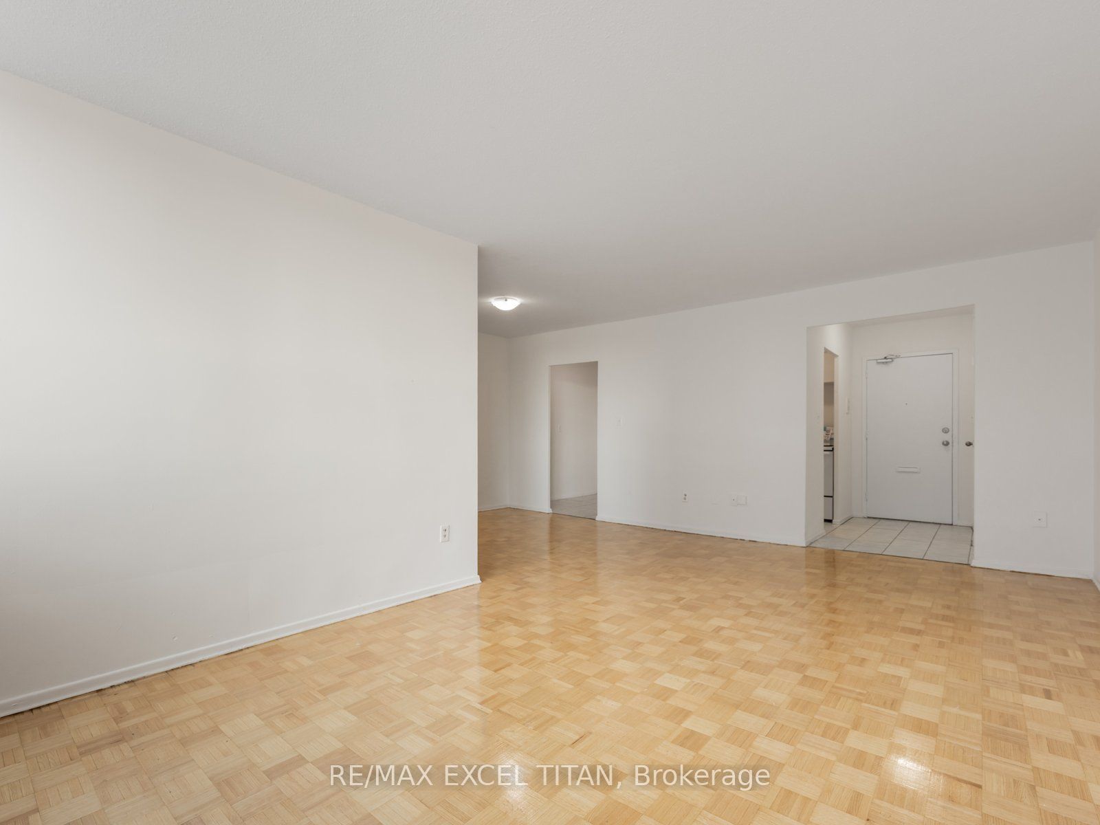 Additional image 6 of 707-1385 Midland Avenue, Toronto, ON, M1P 3B8