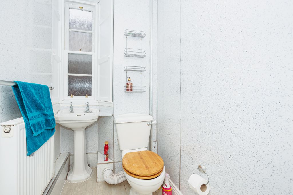 Additional image 21 of 2 bed flat for saleCastle Street, Dumfries DG1