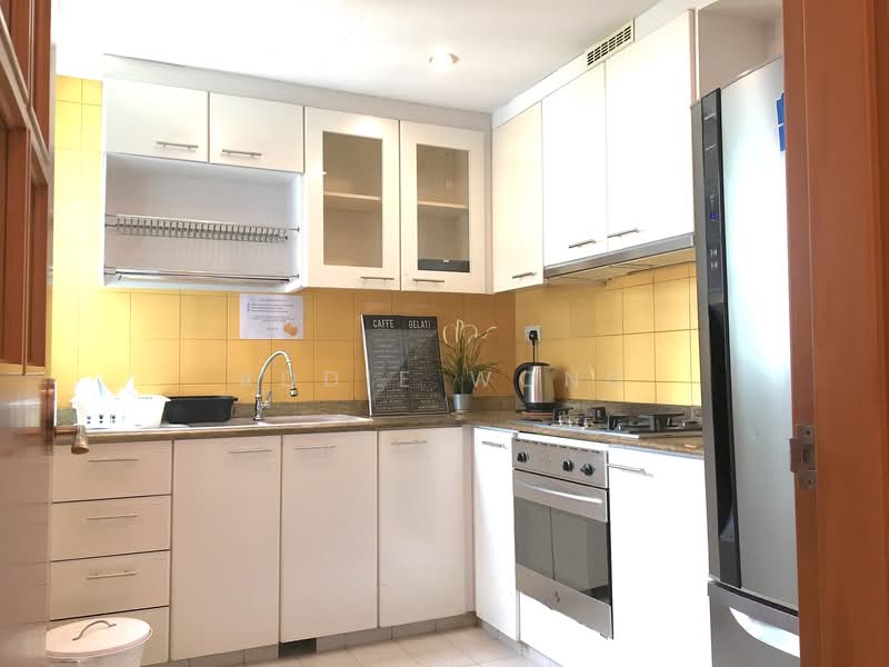 Additional image 8 of 4-Bedroom Ladies Apartment | Queenstown MRT 3 Mins Walk | Clean and Spacious