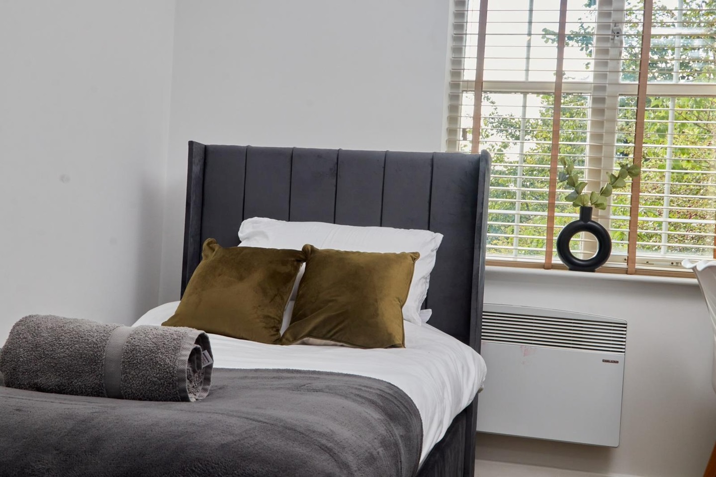 Additional image 6 of 2 Bed Flat, St. Michaels Lane, LS6, N1 7GU