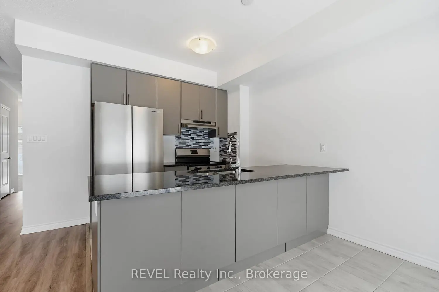 Additional image 6 of 27 Admiral Road