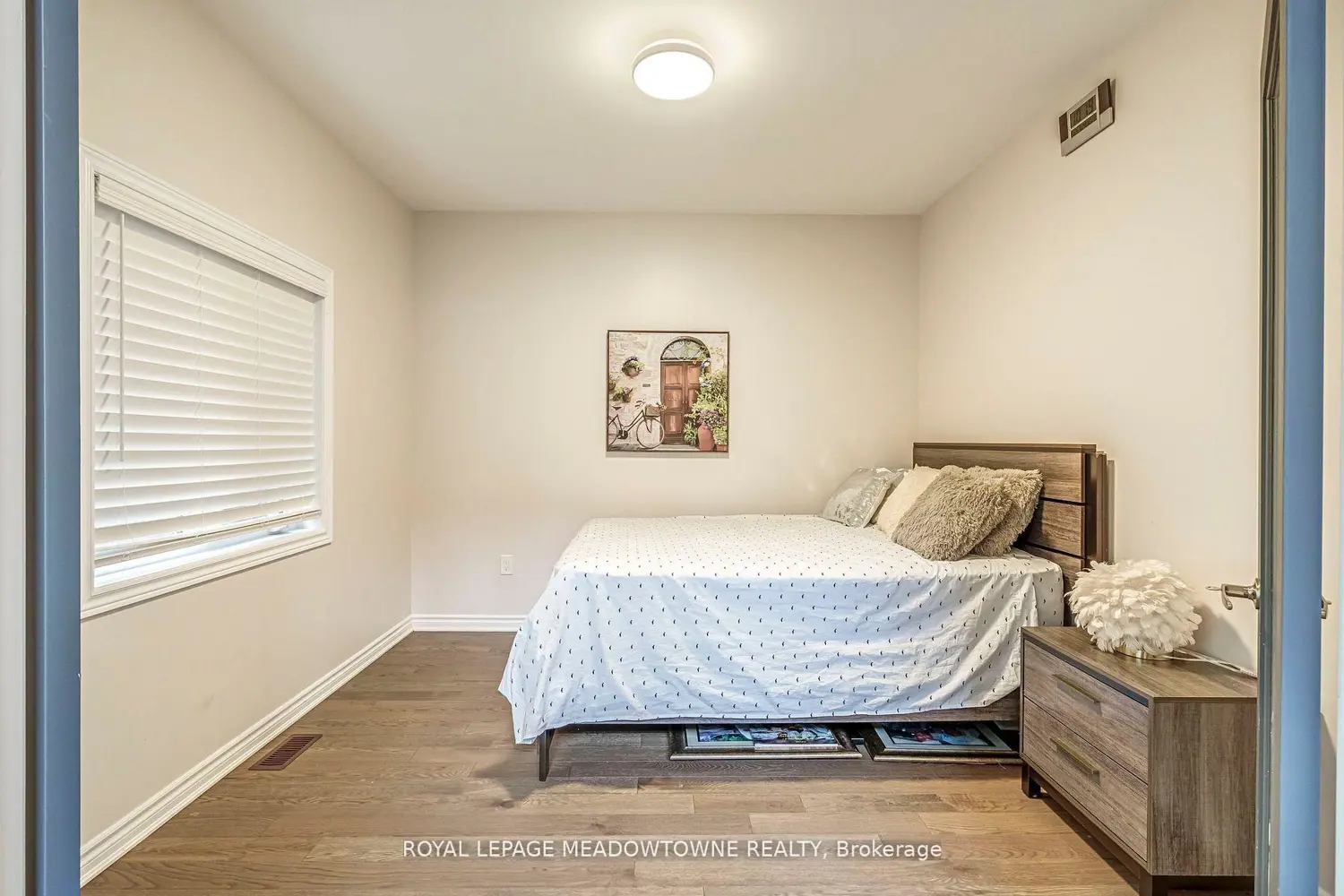 Additional image 11 of 1029 Barton Way