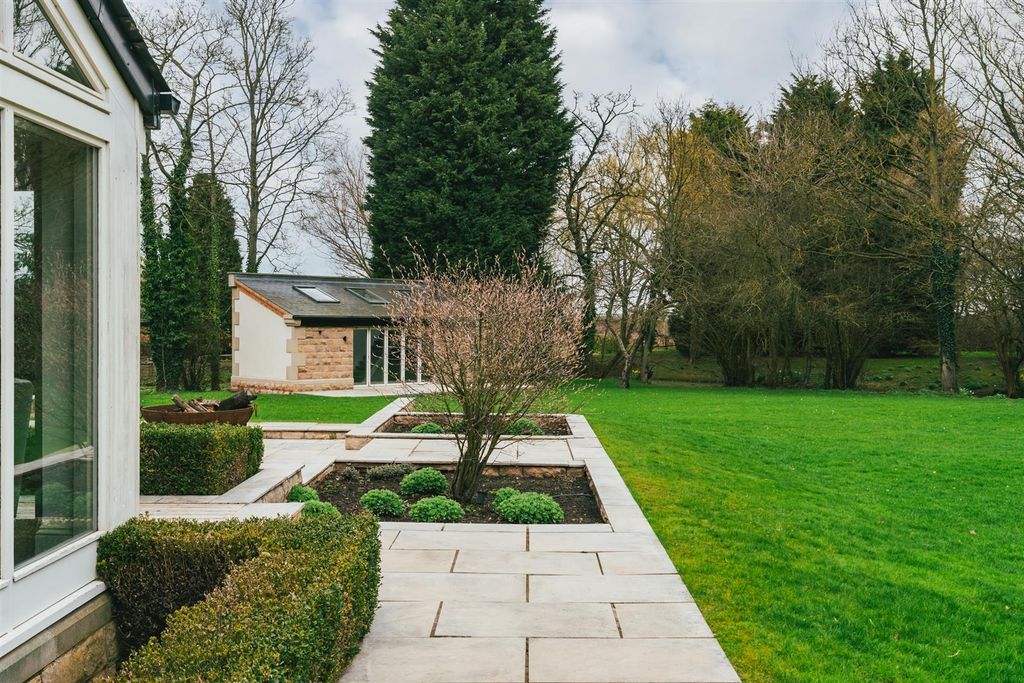 Additional image 34 of 5 bed detached house for saleManor Drive, Todwick, Sheffield S26