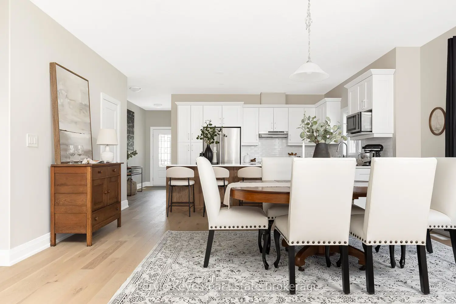 Additional image 4 of 14 Charles Morley Boulevard