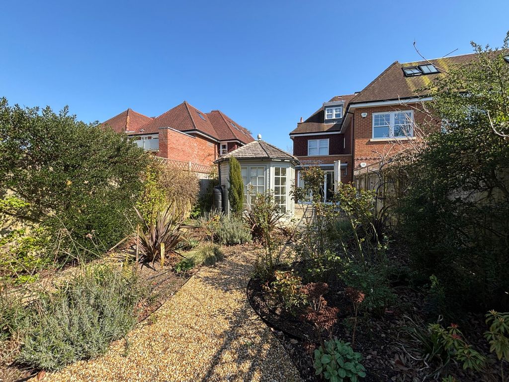 Additional image 12 of 3 bed flat for saleLavant Road, Chichester PO19