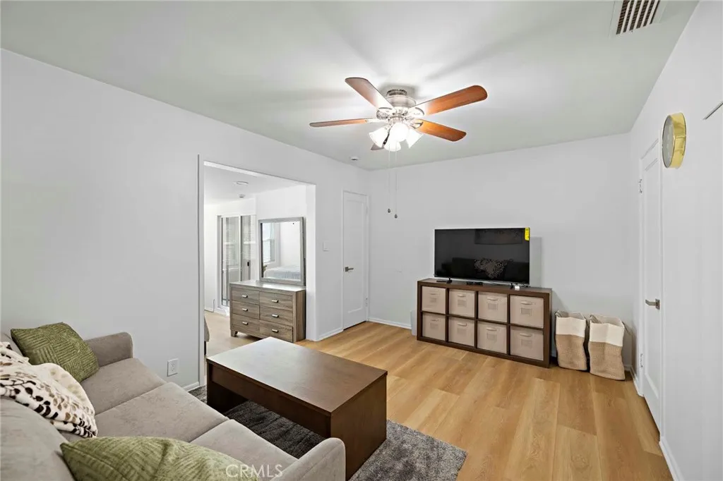 Additional image 39 of 720 E Foothill Blvd, Glendora, CA 91741