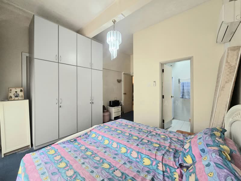 Additional image 5 of 5 Ontario Avenue