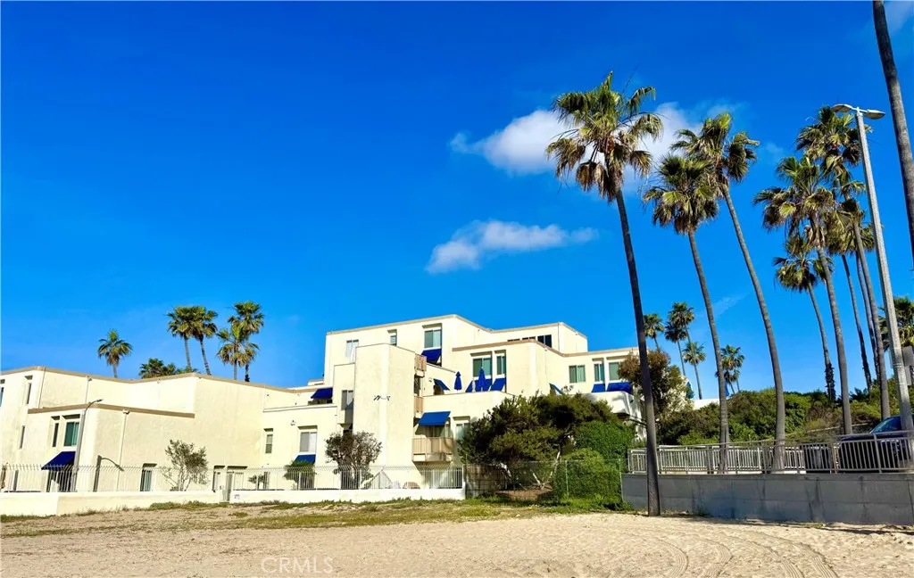 Additional image 2 of 711 Pacific Coast Highway Unit 324, Huntington Beach, CA 92648