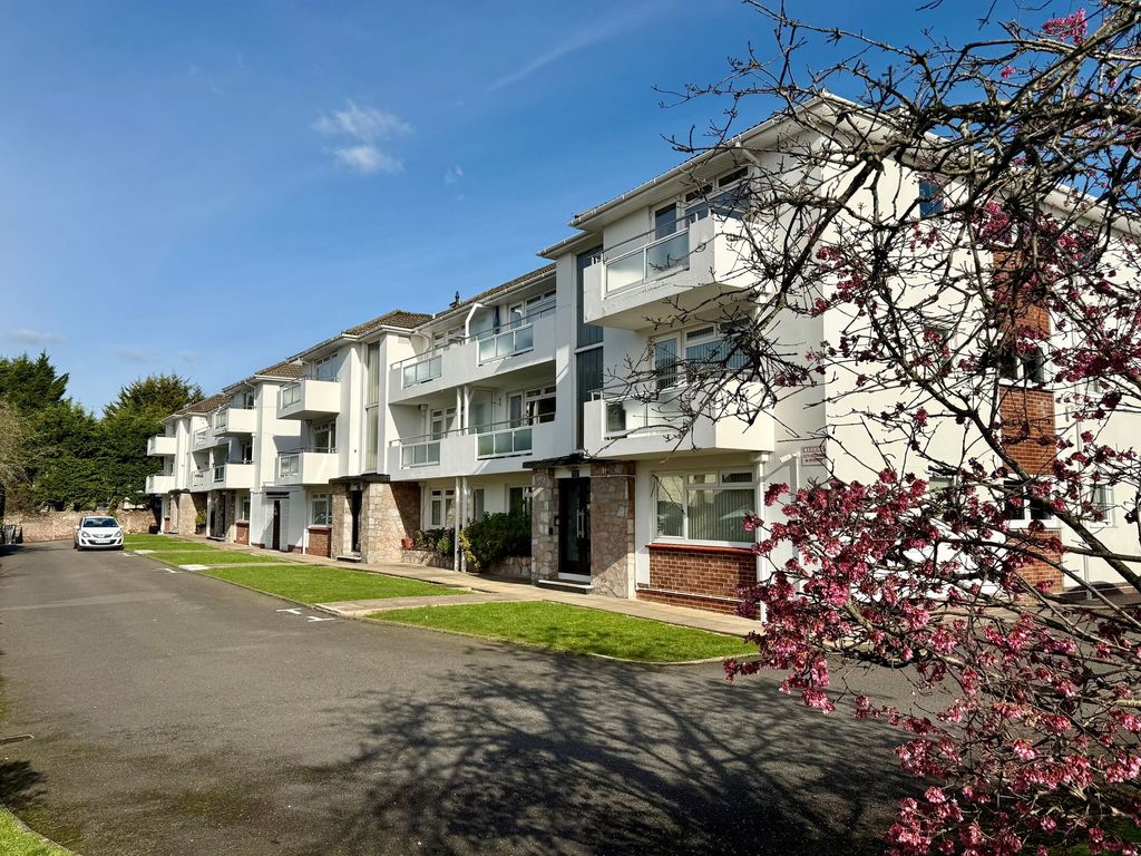 2 bed flat for saleAvenue Road, Torquay TQ2