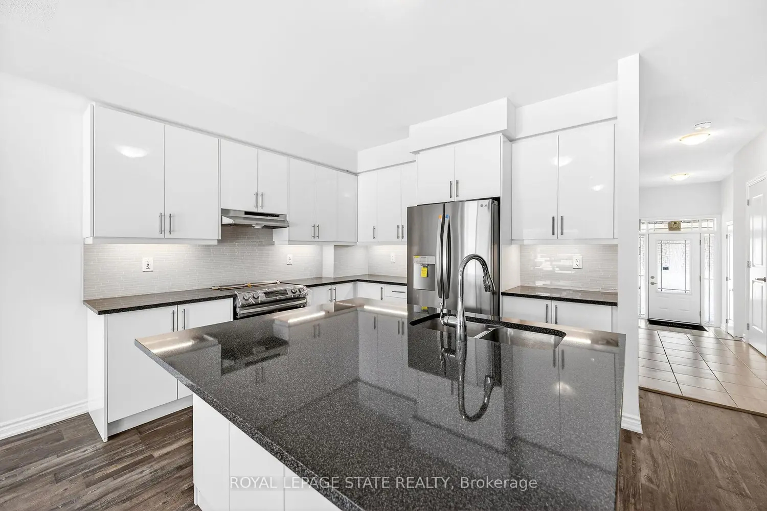 Additional image 2 of 33 Admiral Road