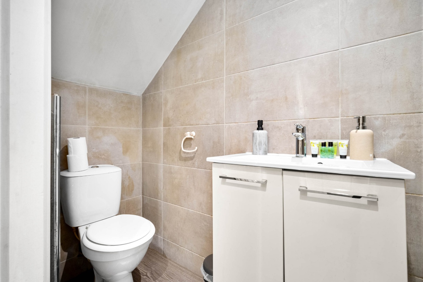 Additional image 46 of 5 Bed Semi-Detached House, Brooklands Road, B28, N1 7GU