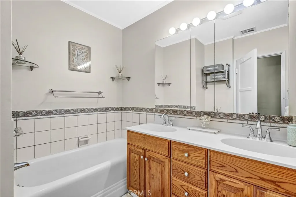 Additional image 21 of 1130 N Cordova St, Burbank, CA 91505