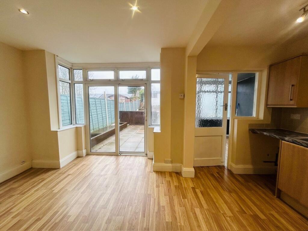 Additional image 4 of Farrington Road