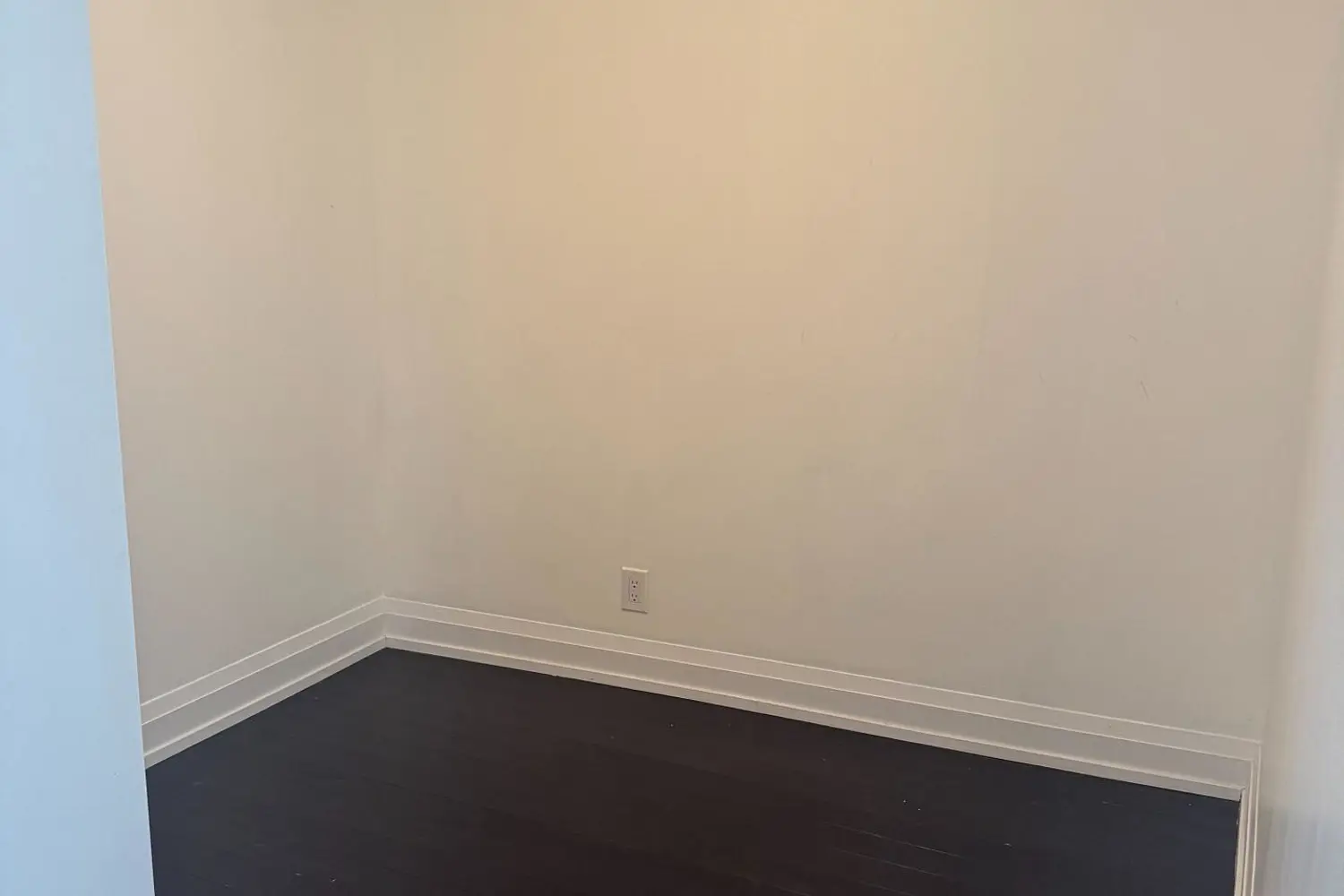 Additional image 11 of 1070 Sheppard Avenue 809