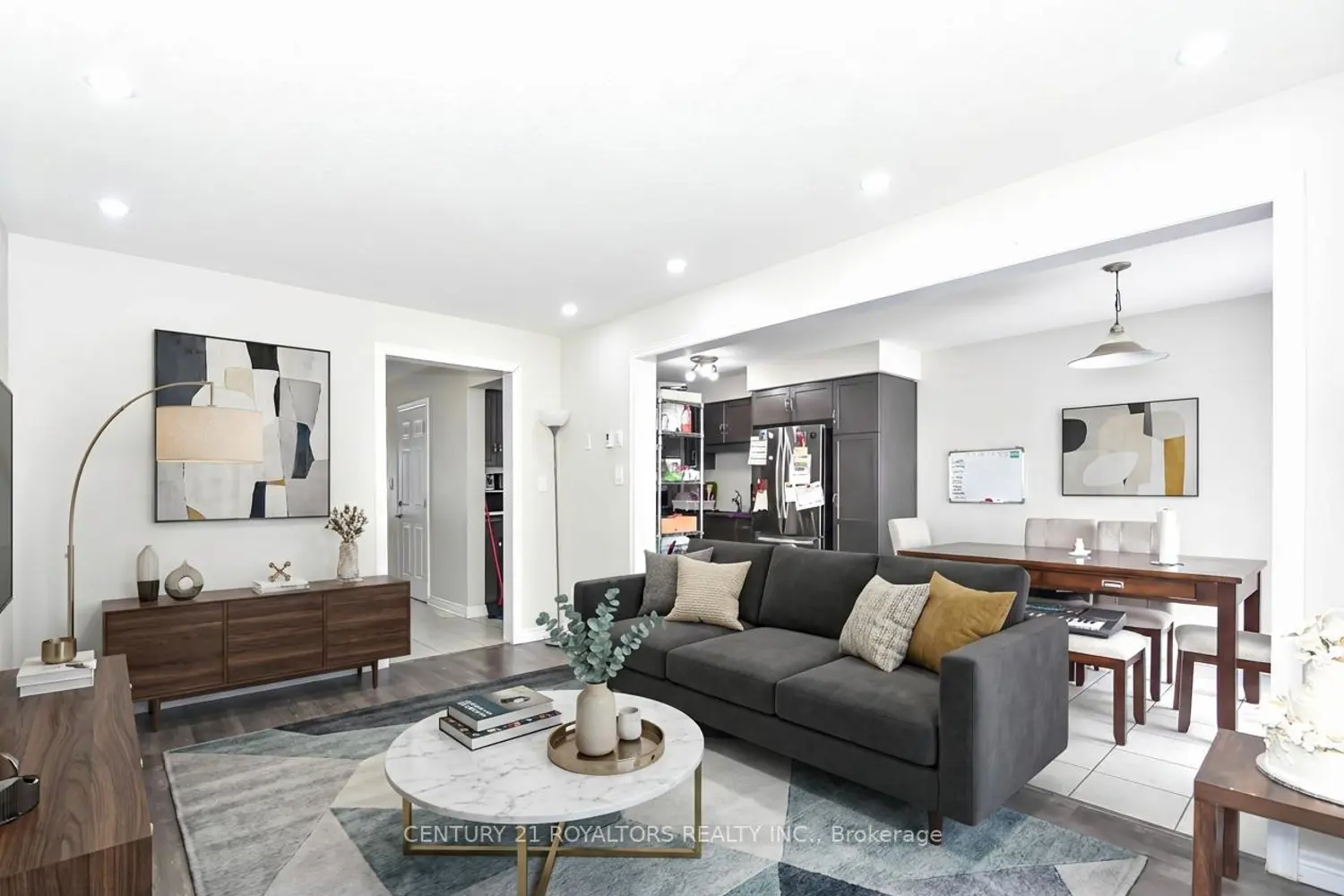 Additional image 5 of 1584 Dunkirk Avenue