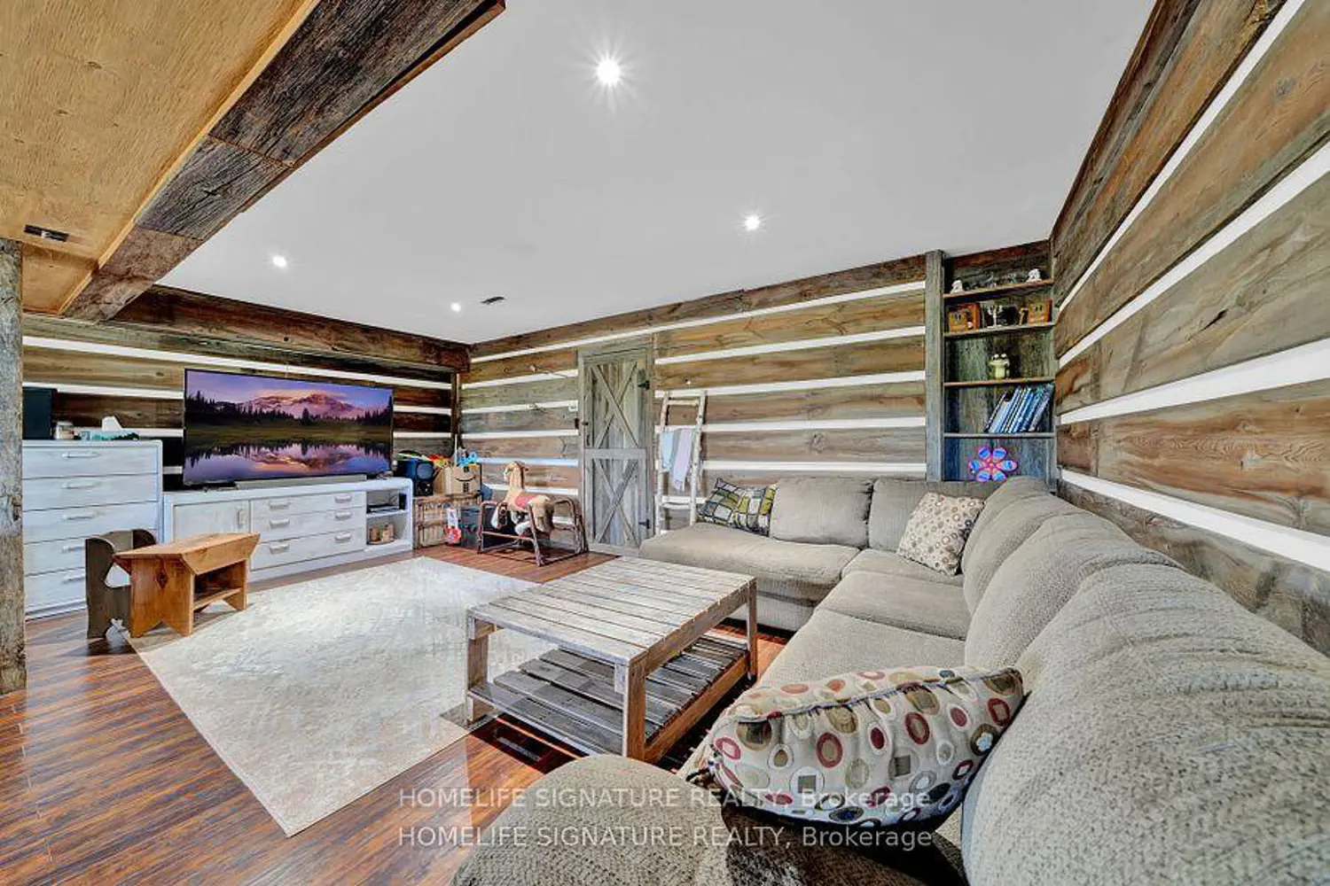 Additional image 10 of 375721 6Th Line