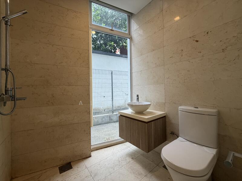 Additional image 10 of Burghley Drive