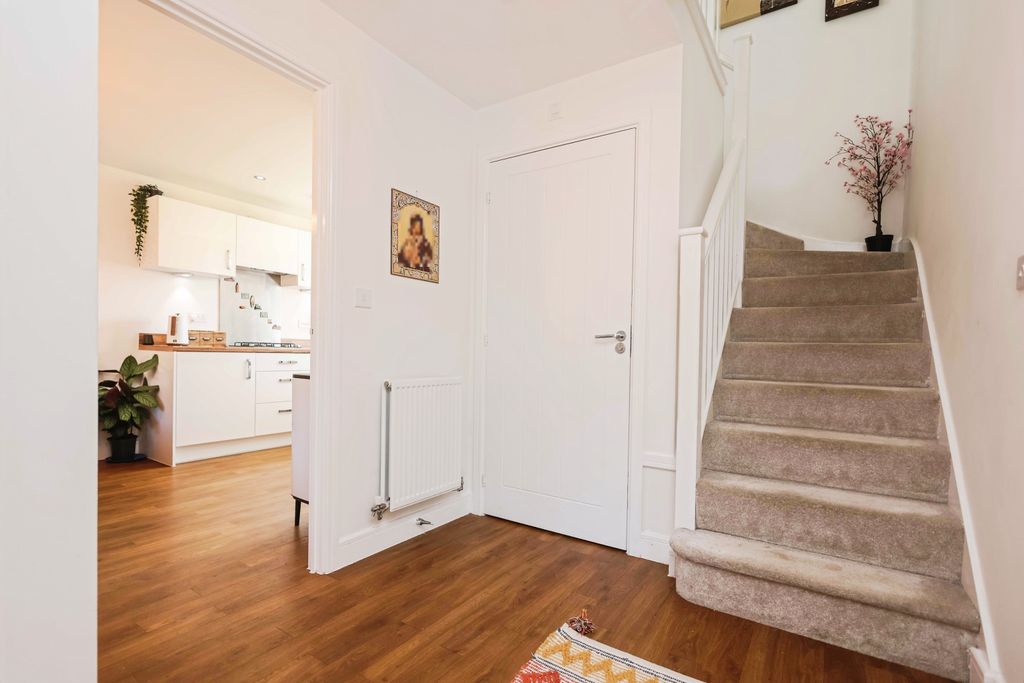 Additional image 10 of 3 bed detached house for saleOak Tree Crescent, Worcester WR5
