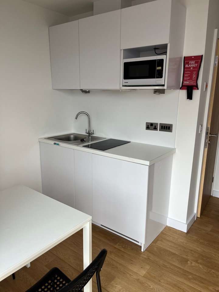 Additional image 6 of Studio Flat, St Michaeals Lane, LS6, N1 7GU