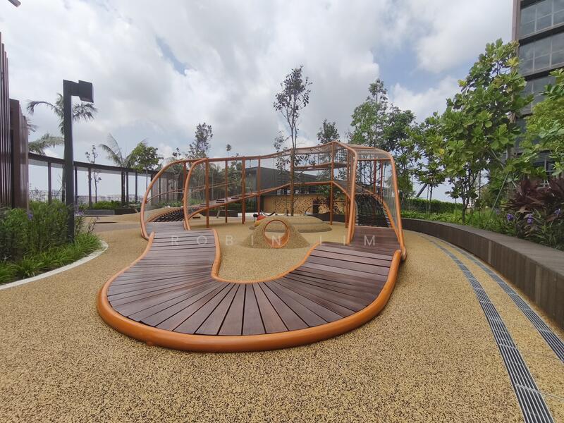 Additional image 6 of 10 Pasir Ris Drive 8