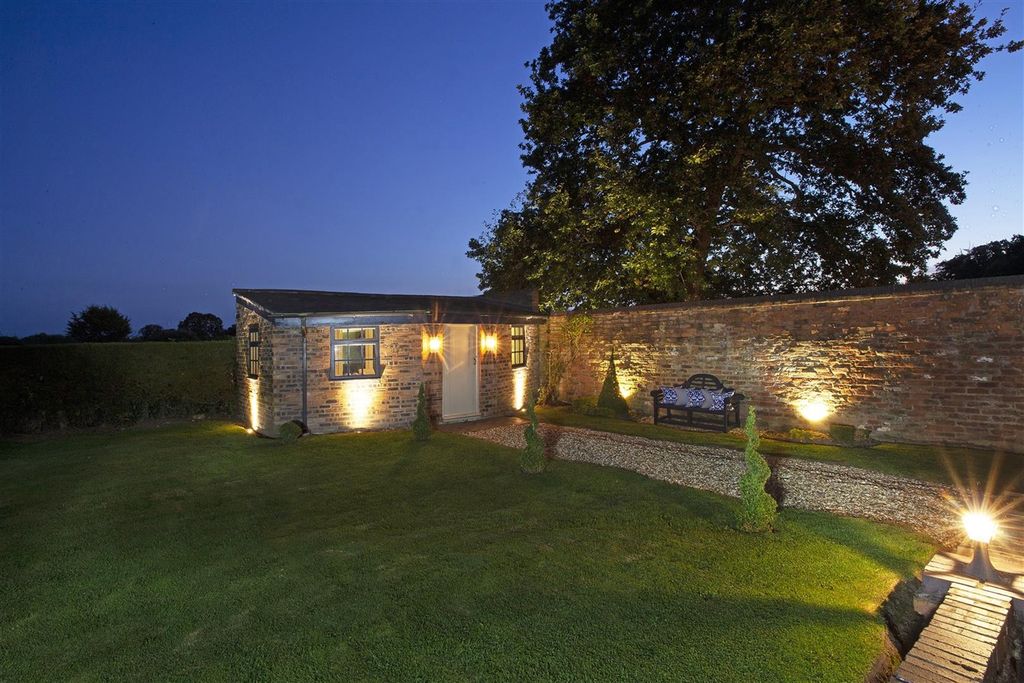 Additional image 57 of 6 bed detached house for saleWhitchurch Road, Milton Green, Chester CH3