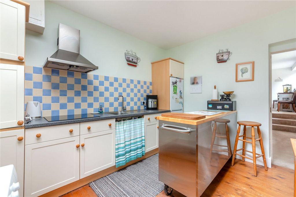 Additional image 18 of 6 bed detached house for saleChapel Row, Reading RG7